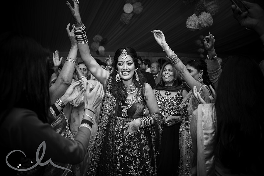 Rukmanie-and-David's-Sikh-Wedding-Photography - the dancing!